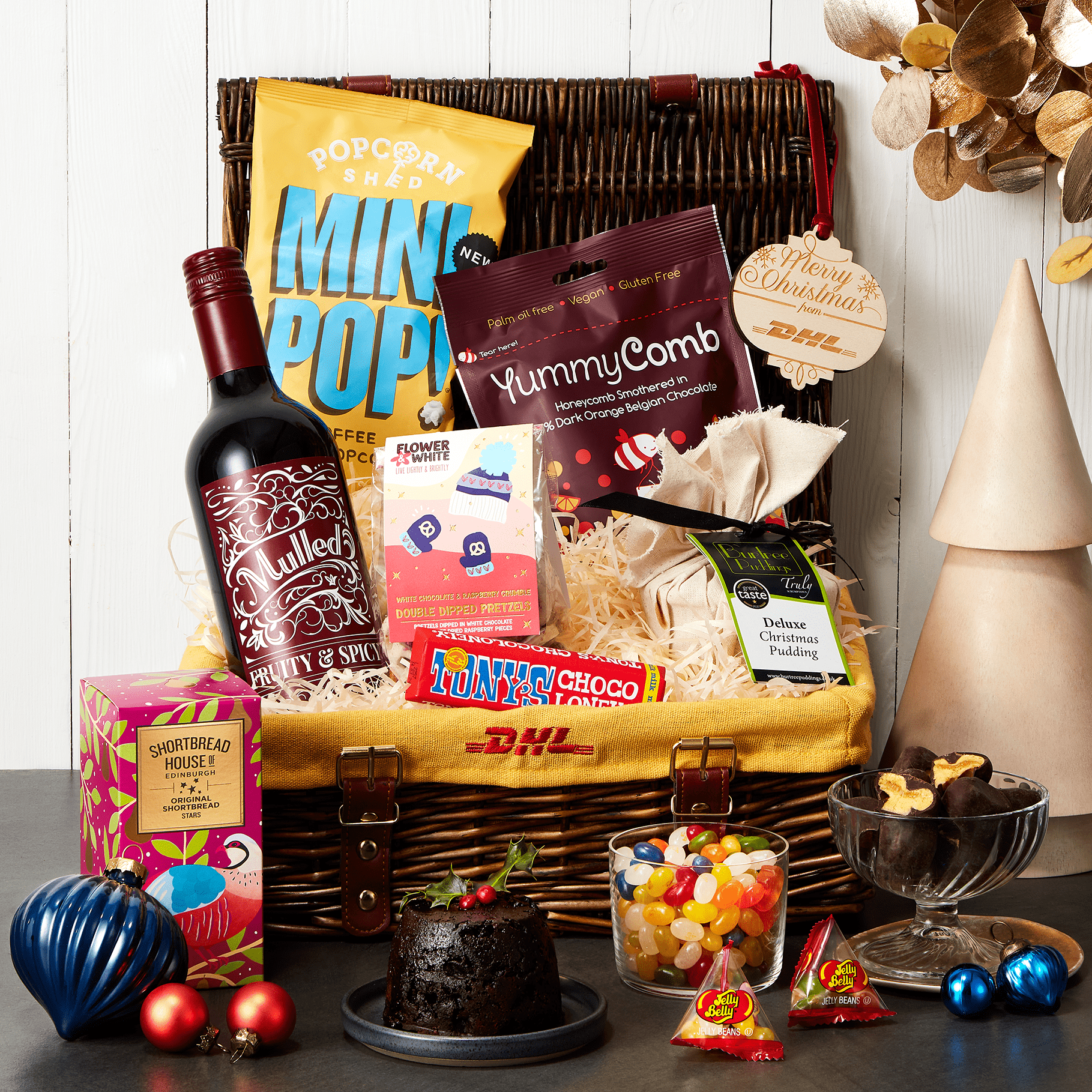 DHL-Hamper-min